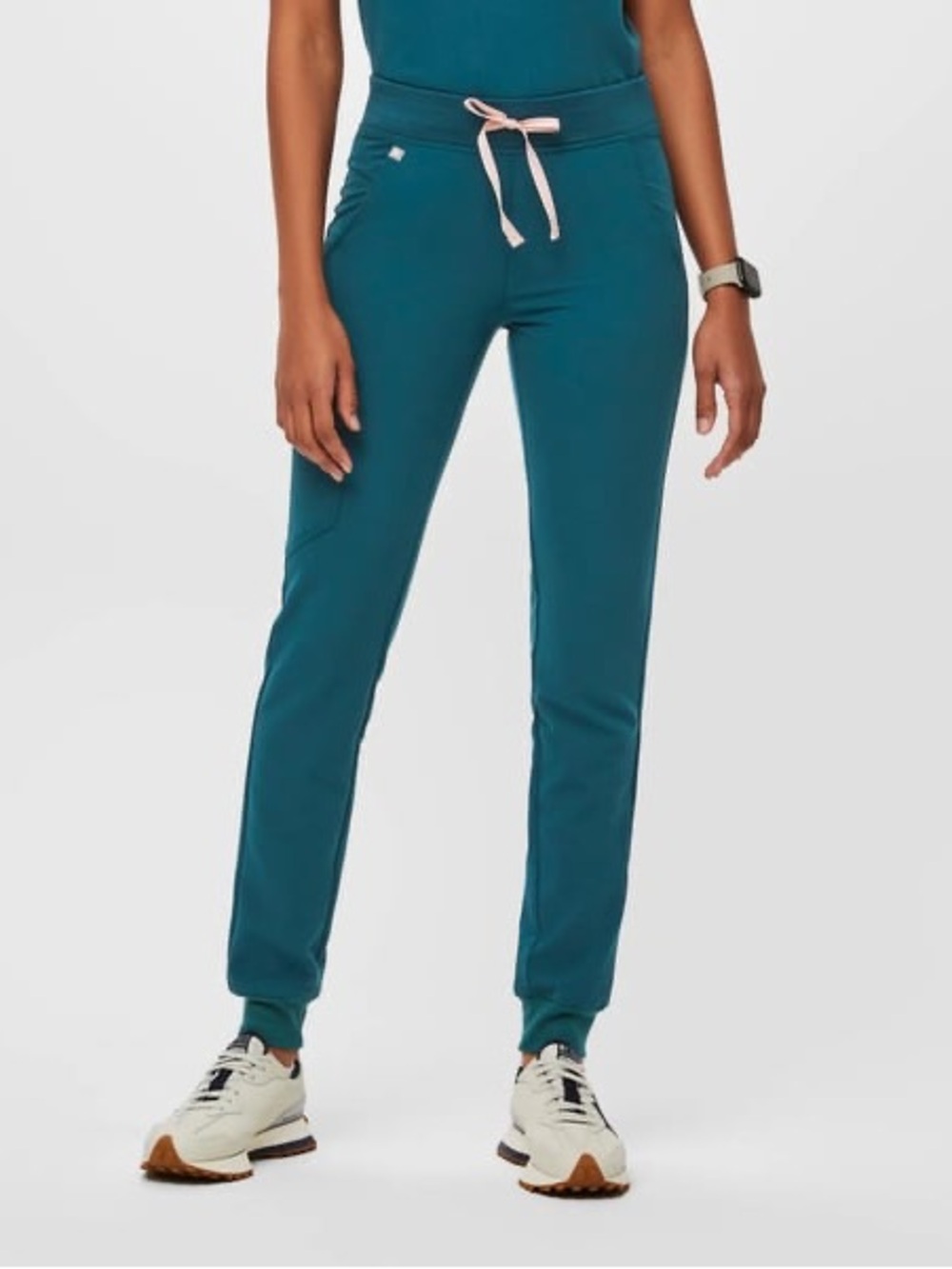 FIGS NWT Zamora 2.0 Scrub Jogger Pants Size S Caribbean Blue